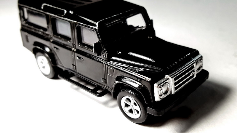 Illustration for article titled LaLD Car Week: A black Defender